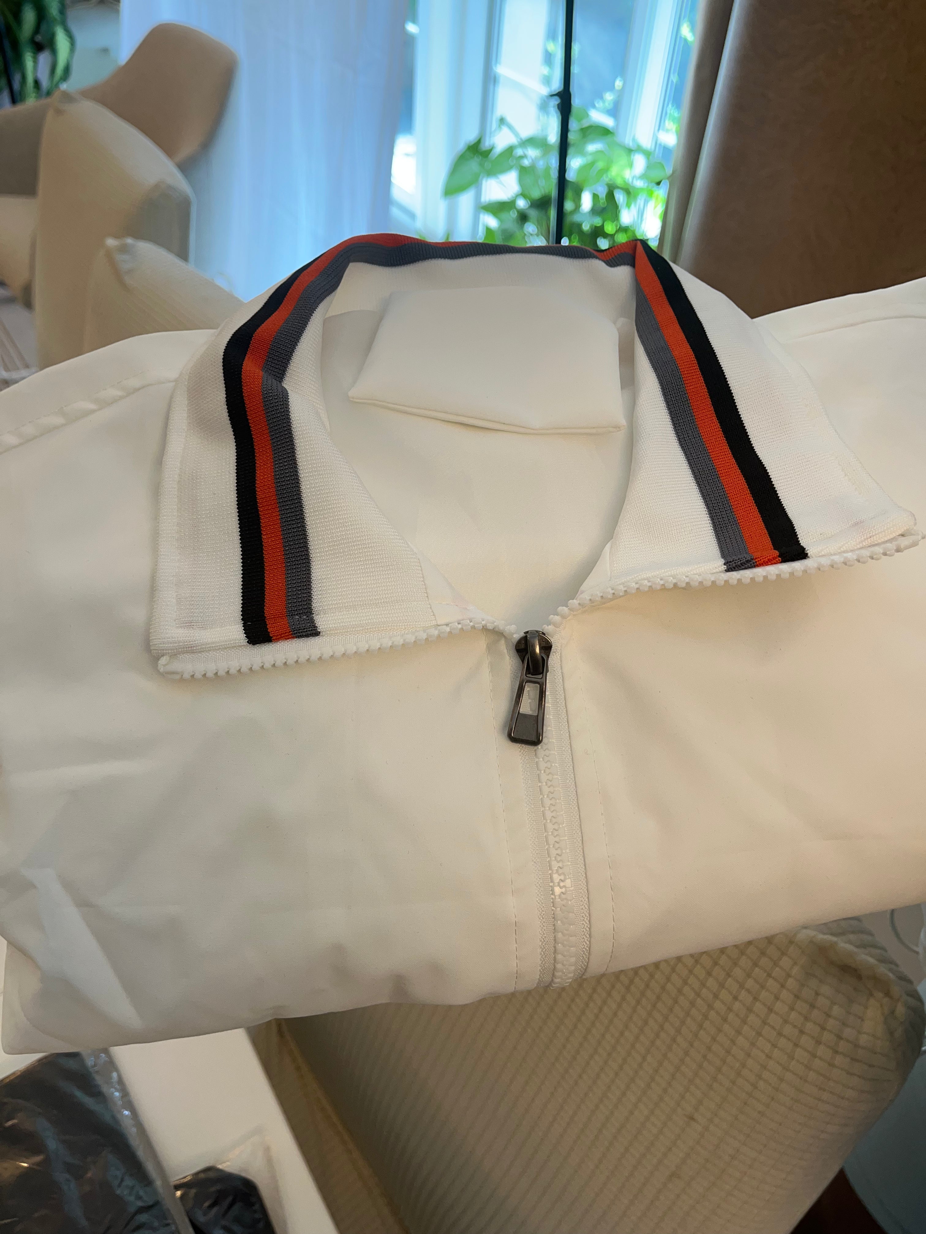 COLLAR STRIPPED JACKETS